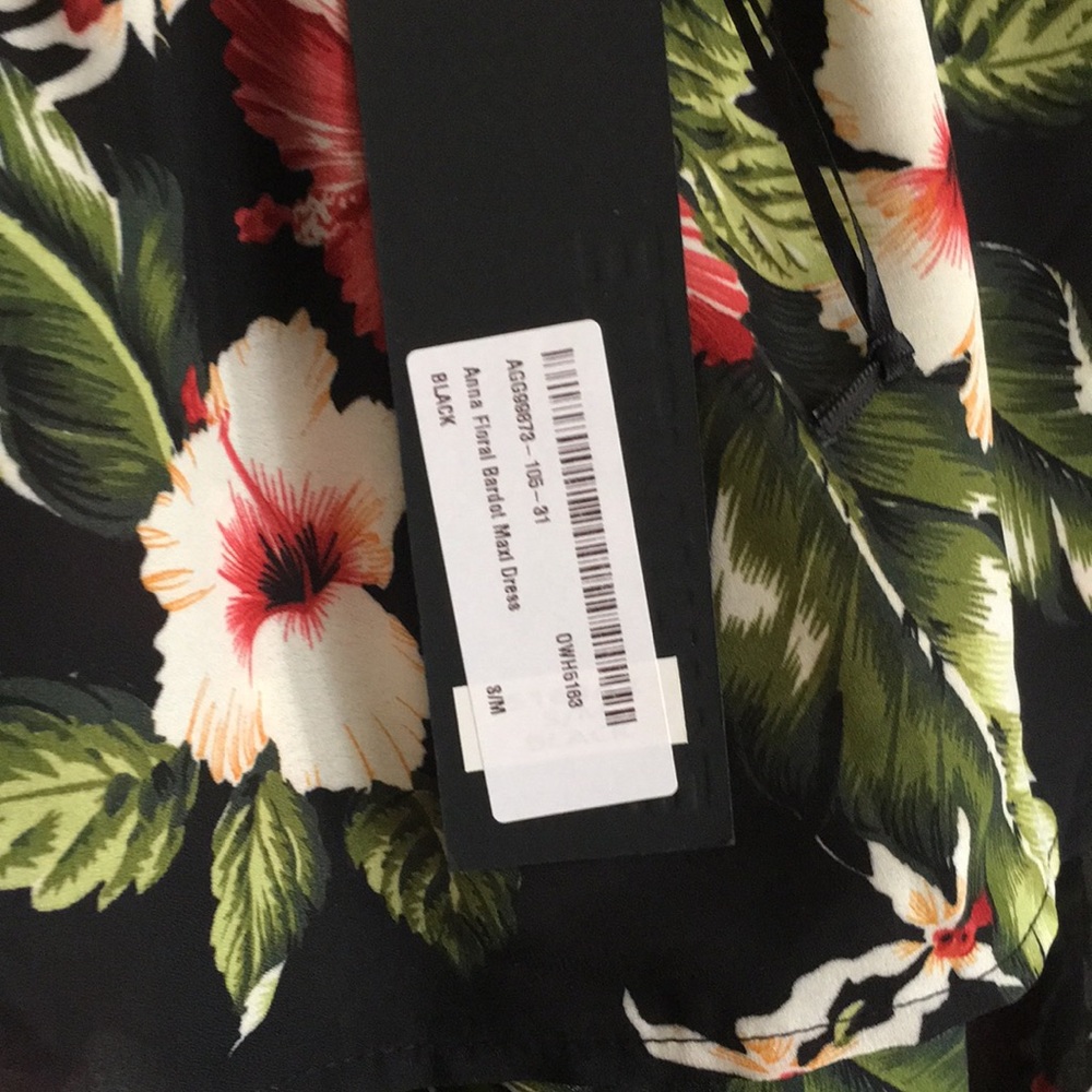 NWT floral off the shoulder maxi dress - Picture 5 of 5